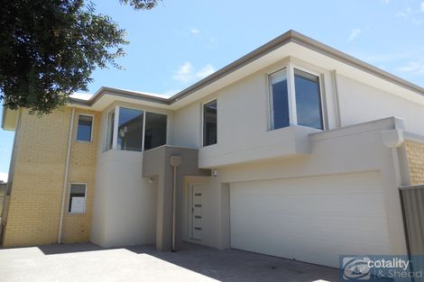 9a Crocker Rd, Innaloo, WA 6018