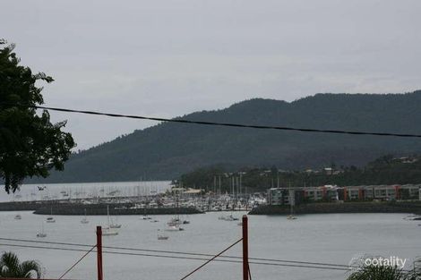 10 Stewart Dr, Cannonvale, QLD 4802