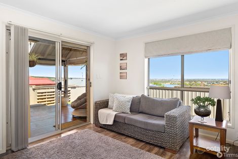 Property photo of 19 Auldstone Place Huntfield Heights SA 5163