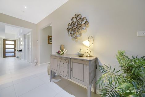 Property photo of 27 Coach Drive Voyager Point NSW 2172