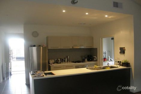 Property photo of 14 Hascombe Drive Caroline Springs VIC 3023