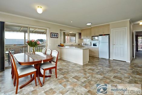 Property photo of 47 Walker Drive Drouin VIC 3818