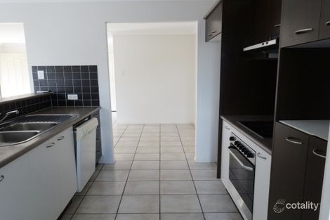 Property photo of 28/11 Federation Street Wynnum West QLD 4178