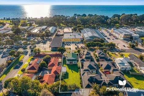 19 Mccombe St, Rosebud, VIC 3939