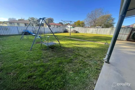 Property photo of 54 Middleton Avenue Griffith NSW 2680