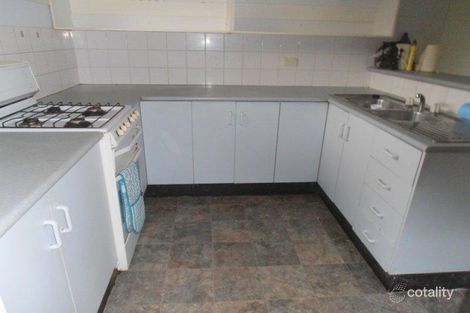 Property photo of 10 Poppy Place Macquarie Fields NSW 2564