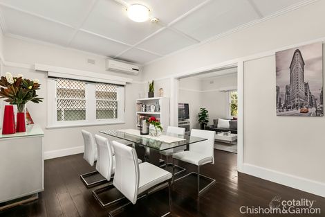 Property photo of 393 Howe Parade Port Melbourne VIC 3207