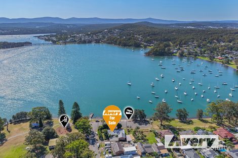 Property photo of 73 Middle Point Road Bolton Point NSW 2283