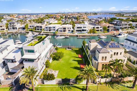 Property photo of 14 Knightsbridge Parade West Paradise Point QLD 4216