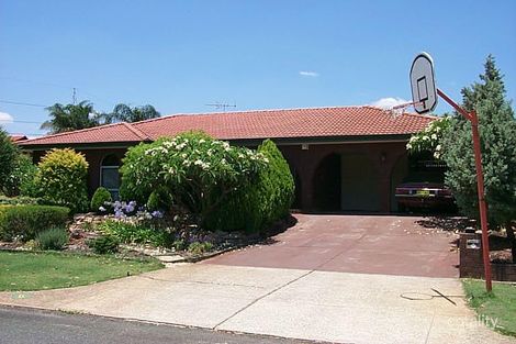 Property photo of 6 Wirth Close Bull Creek WA 6149