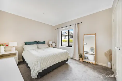 Property photo of 13/15 McEwan Road Heidelberg Heights VIC 3081