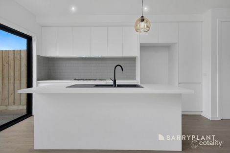 Property photo of 8/1 Old Plenty Road South Morang VIC 3752