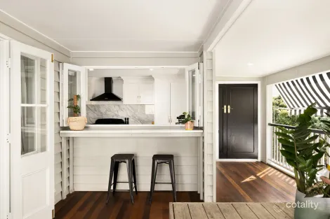 Property photo of 108 Adelaide Street East Clayfield QLD 4011