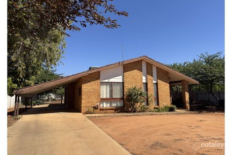 64 Clifton Bvd, Griffith, NSW 2680
