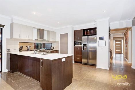 Property photo of 48 Weavers Street Manor Lakes VIC 3024