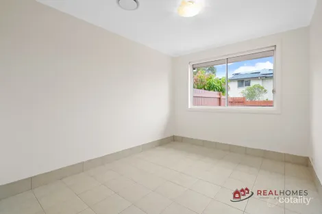 Property photo of 2 Hude Place Stanhope Gardens NSW 2768