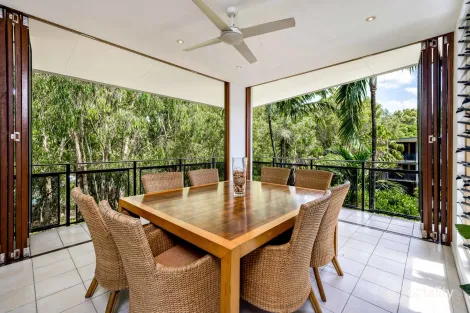 Property photo of 6/6 Cedar Road Palm Cove QLD 4879