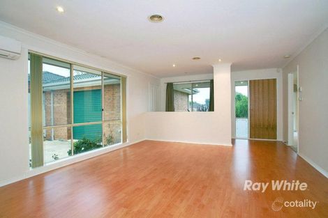Property photo of 12 Alamanda Way Cranbourne North VIC 3977
