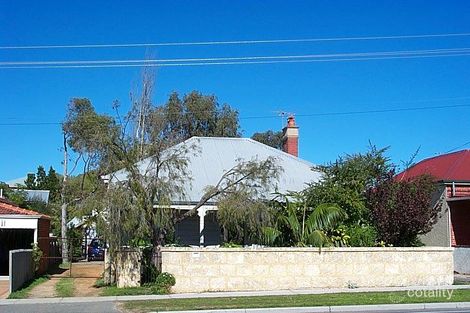 101 South St, Beaconsfield, WA 6162