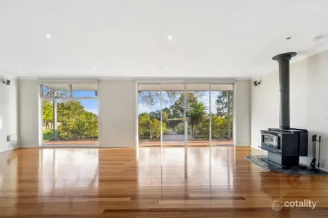 Property photo of 105 Lake Bunga Beach Road Lake Bunga VIC 3909