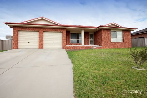Property photo of 48 Yarrawah Crescent Bourkelands NSW 2650
