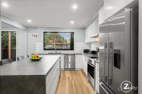 Property photo of 34 Mulkarra Drive Chelsea VIC 3196