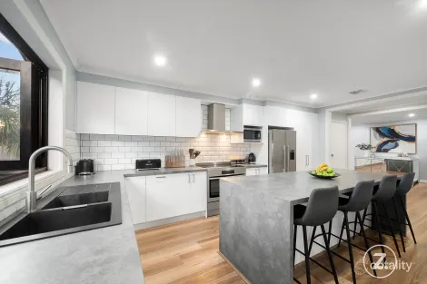 Property photo of 34 Mulkarra Drive Chelsea VIC 3196