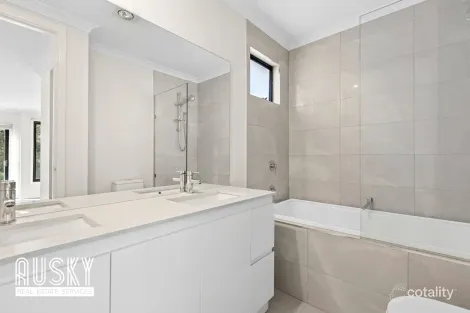 Property photo of 1/63 Main Road Clayton South VIC 3169