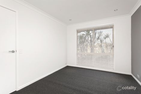 Property photo of 26 Glenlee Drive Horsley NSW 2530