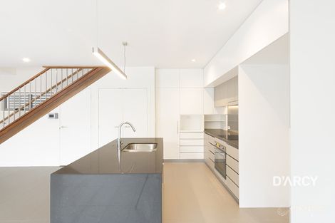 Property photo of 8/30 Sale Yards Lane Newmarket QLD 4051