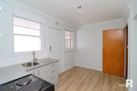 Property photo of 12 Cornwall Crescent Newnham TAS 7248