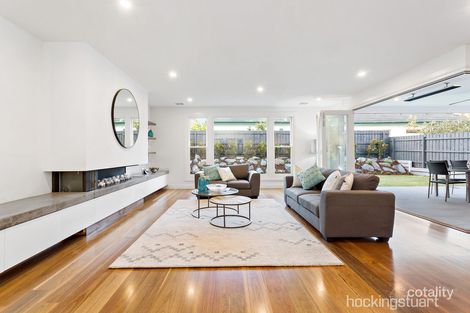 Property photo of 21 Owen Street Mitcham VIC 3132