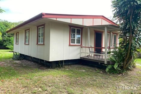 80 Moreton Tce, Beachmere, QLD 4510