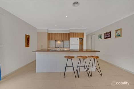 Property photo of 31 Galeff Avenue Truganina VIC 3029