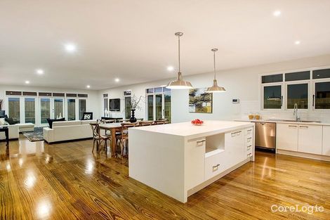 Property photo of 26 Roland Avenue Strathmore VIC 3041