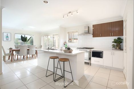 Property photo of 72 Mountainview Boulevard Cranbourne North VIC 3977