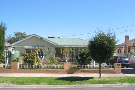 19 Skewes St, Avondale Heights, VIC 3034