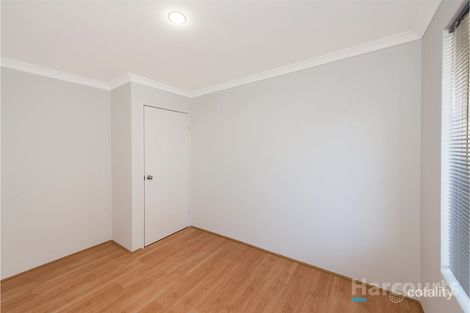 Property photo of 32 Chatsworth Drive Hocking WA 6065