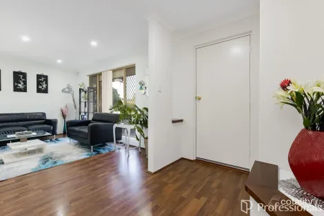 Property photo of 23 Chivalry Way Thornlie WA 6108