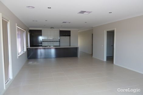 Property photo of 68 Victoria Cross Parade Wodonga VIC 3690