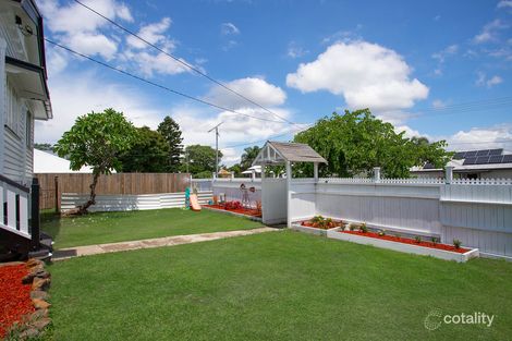 Property photo of 11 Boundary Street Bundamba QLD 4304