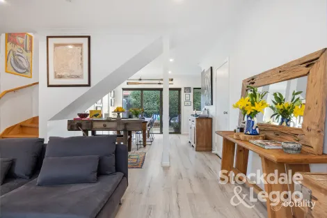 Property photo of 3/2 Cairns Street Rosebud VIC 3939