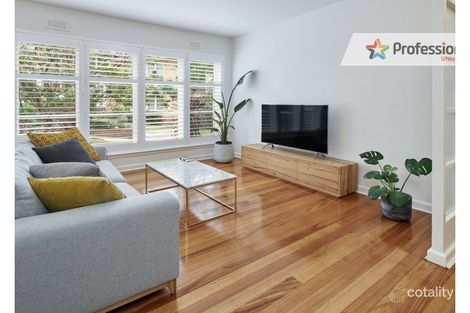 2/3 Woonsocket Ct, St Kilda, VIC 3182