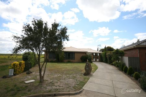 10 Strathire Gdns, Hamlyn Heights, VIC 3215