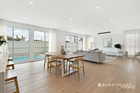 36 ELIZABETH AVE, CAPEL SOUND, VIC 3940