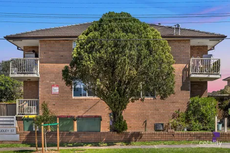 Property photo of 4/109-111 Dudley Street Punchbowl NSW 2196
