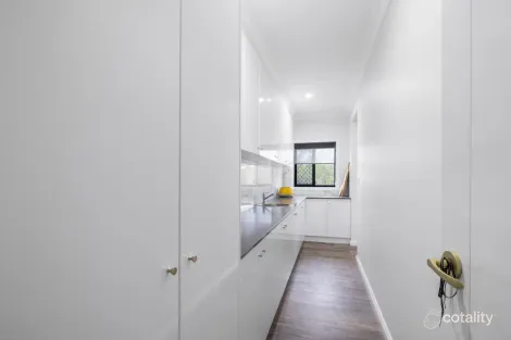 Property photo of 2 Ironbark Road Gatton QLD 4343