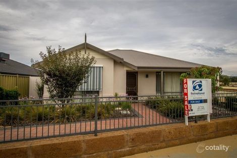 82 Verdant Cres, Seville Grove, WA 6112