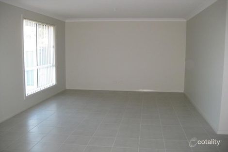 Property photo of 6 Alpine Close Tenambit NSW 2323