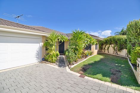 Property photo of 11 Excelsior Meander Warnbro WA 6169